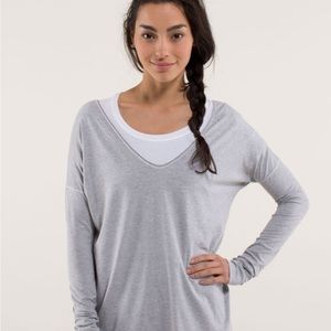 Lululemon Flip Your Dog LS Yoga Tunic